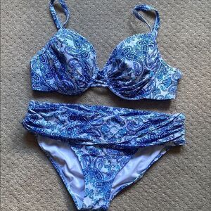 Bleu by Rod Beattie Paisley Women's Bikini Set. Size 12.